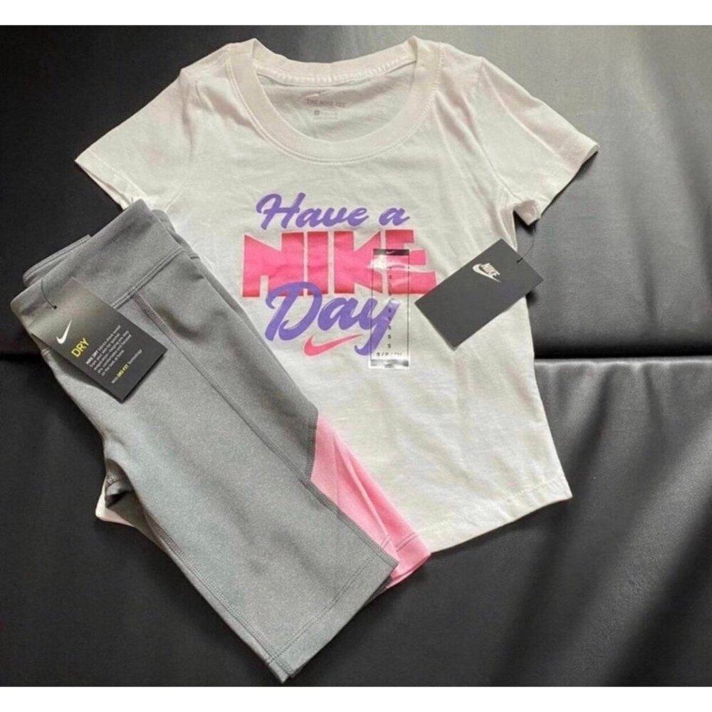 NWT Nike Athletic Set Girls Youth Size Small